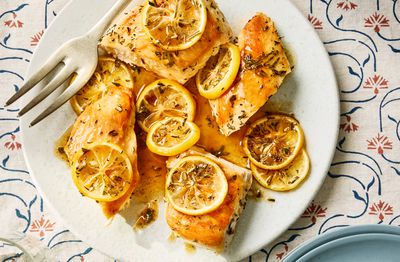 EWL-Lemon-herb-roasted-chicken-Beauty-03-46986470531-503e5d97013a4c8e9d398638dbef44fa.jpg